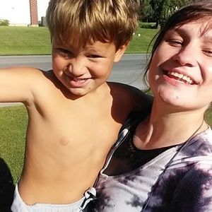 Meet your Posher, Valya